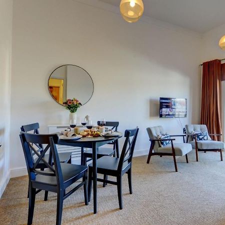 The Clement Apartment Stylish Two Bedroom Apartment Very Close To The Birmingham Arena Экстерьер фото