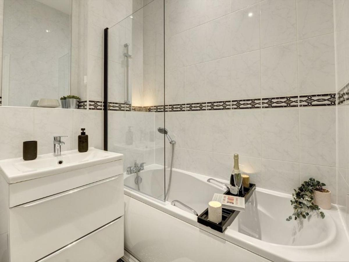 The Clement Apartment Stylish Two Bedroom Apartment Very Close To The Birmingham Arena Экстерьер фото